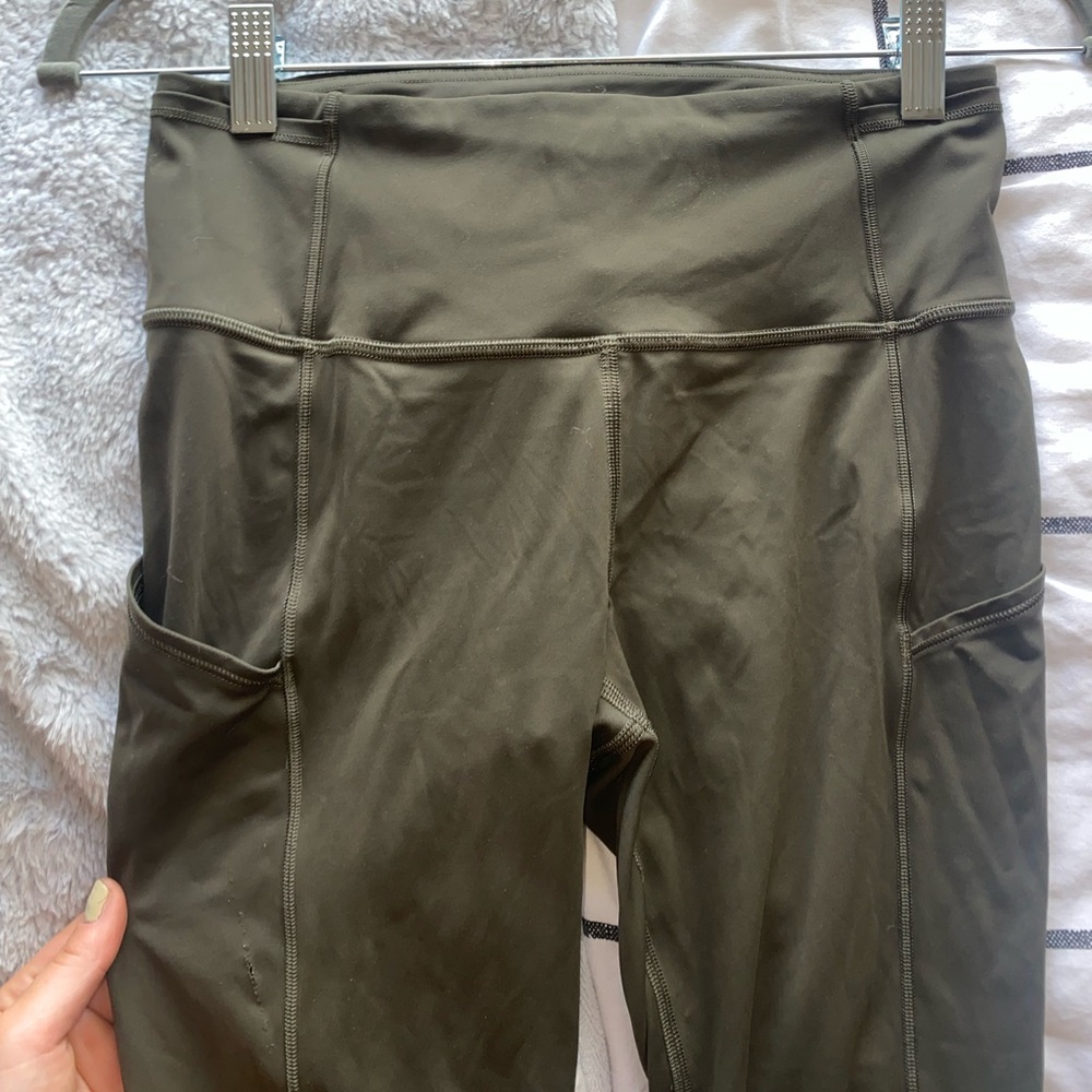 Army green fast and frees (small rip in pocket)